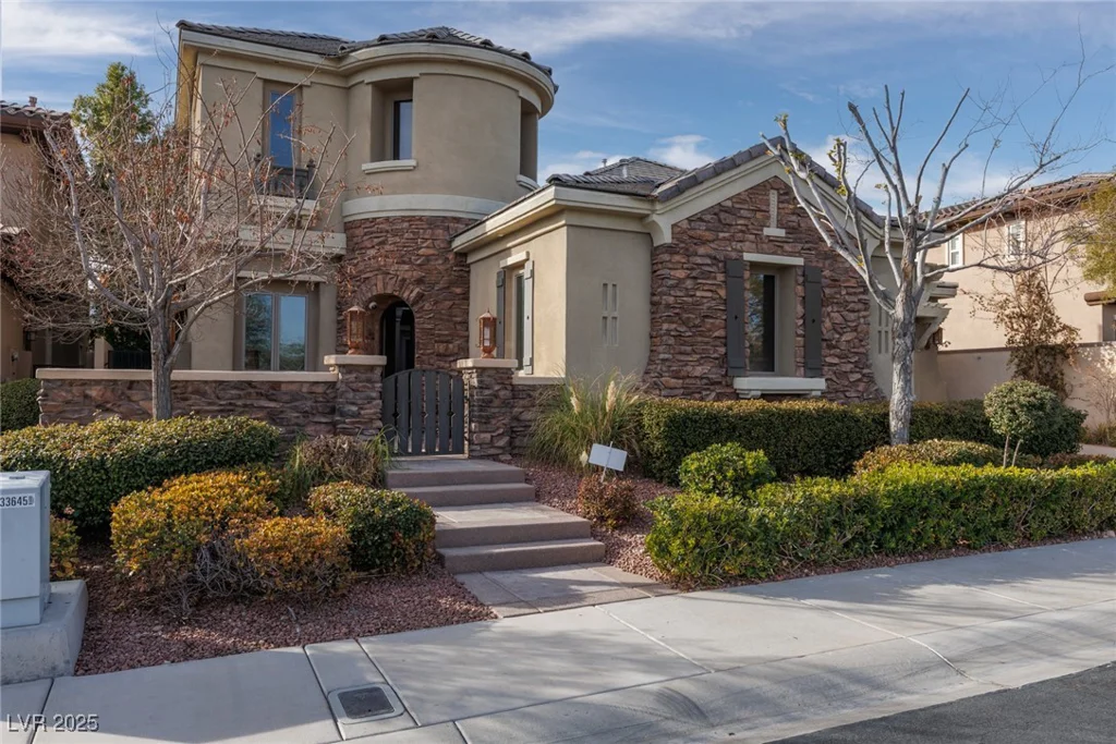 2215 Alcova Ridge, Las Vegas, NV 89135