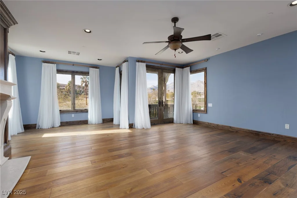 2215 Alcova Ridge, Las Vegas, NV 89135