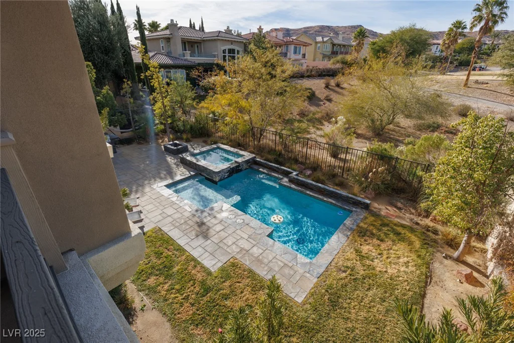 2215 Alcova Ridge, Las Vegas, NV 89135