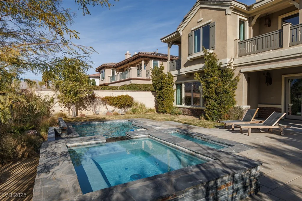 2215 Alcova Ridge, Las Vegas, NV 89135
