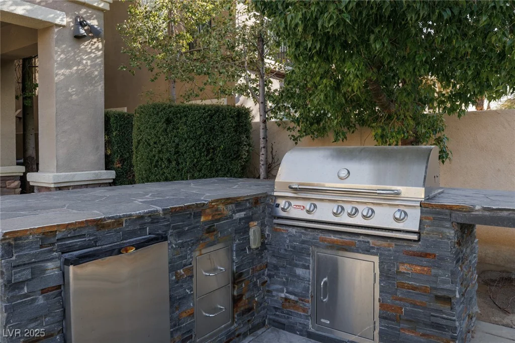 2215 Alcova Ridge, Las Vegas, NV 89135