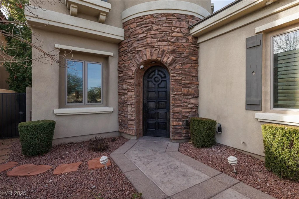 2215 Alcova Ridge, Las Vegas, NV 89135