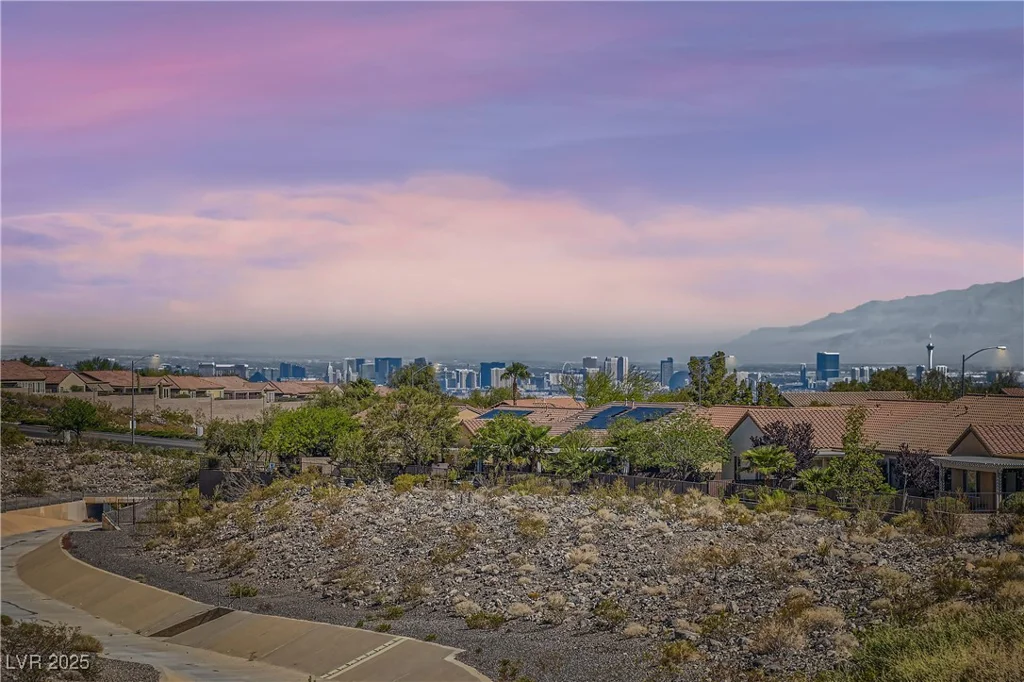 2167 Shadow Canyon, Henderson, NV 89044
