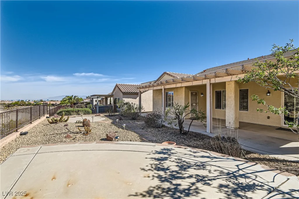 2167 Shadow Canyon, Henderson, NV 89044