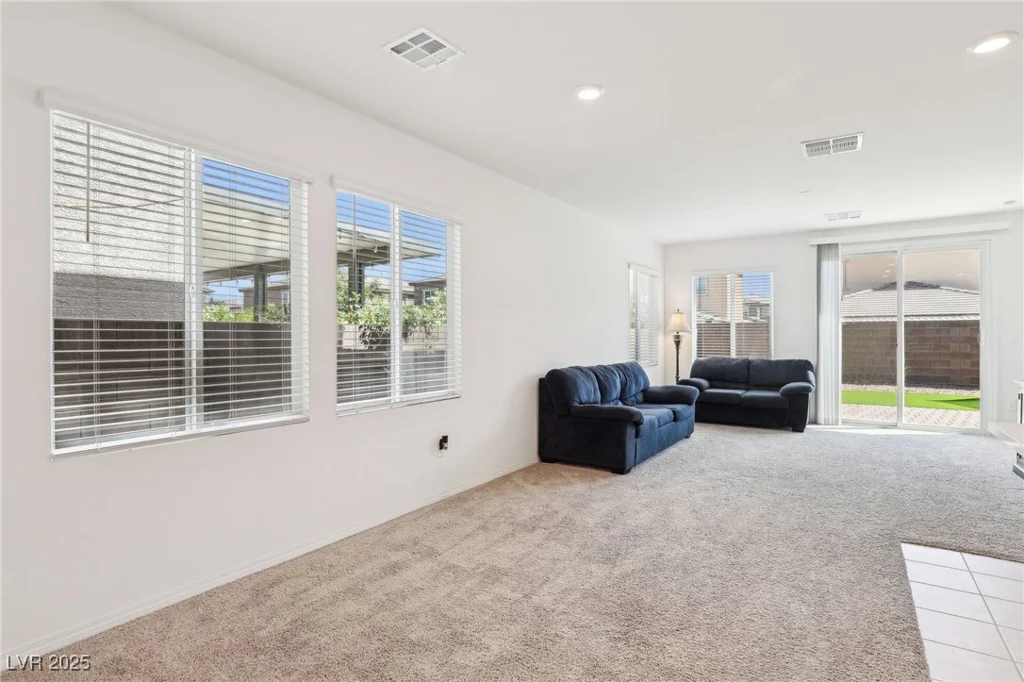 2877 Sweeping Palm, North Las Vegas, NV 89086