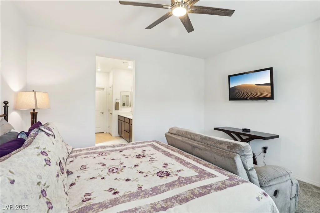2877 Sweeping Palm, North Las Vegas, NV 89086