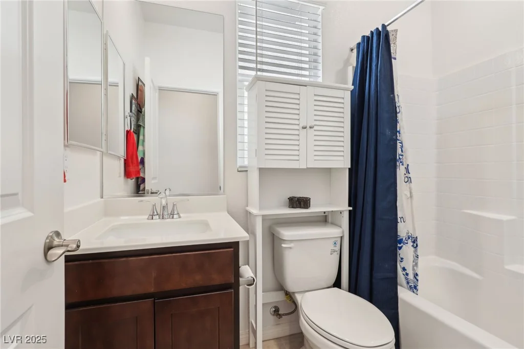 2877 Sweeping Palm, North Las Vegas, NV 89086