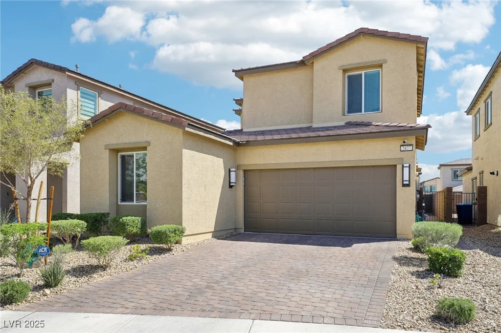 2877 Sweeping Palm, North Las Vegas, NV 89086