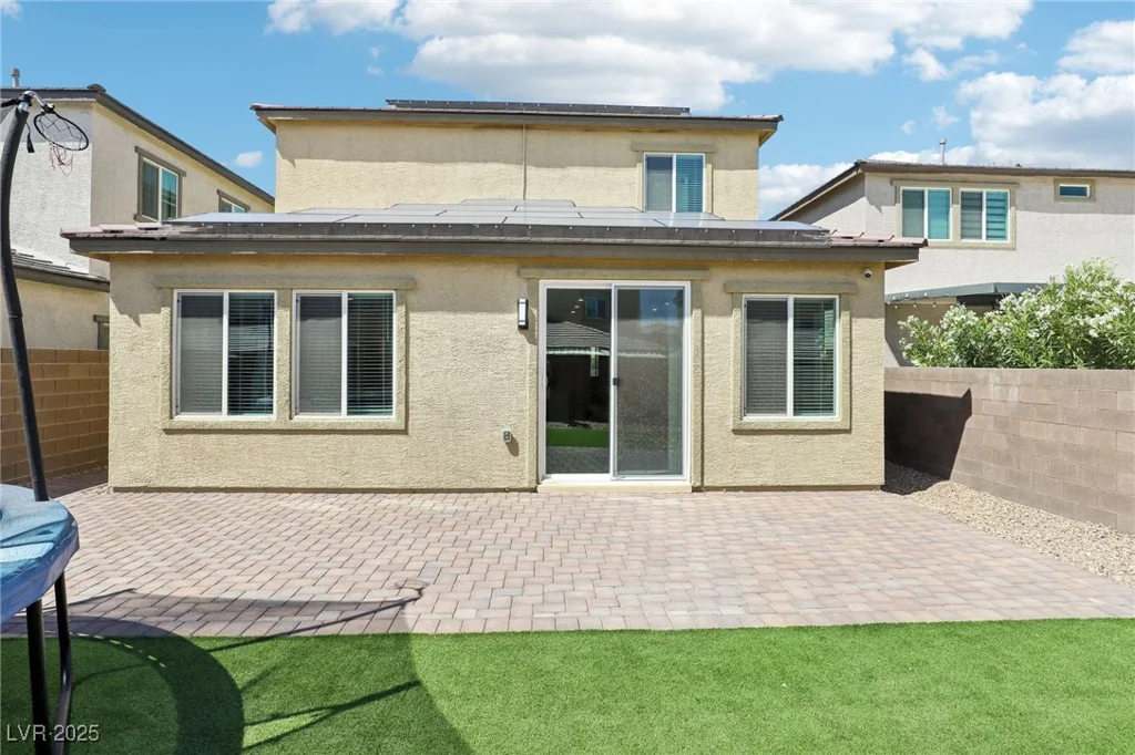 2877 Sweeping Palm, North Las Vegas, NV 89086