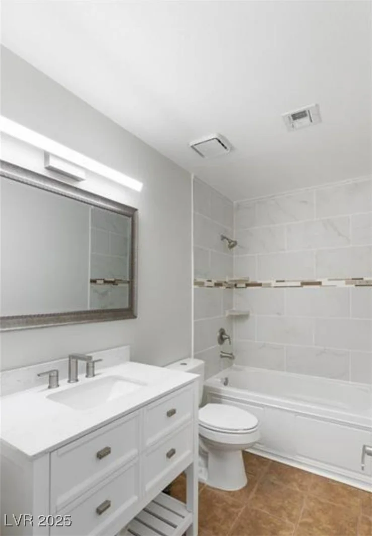 6733 Charleston, Las Vegas, NV 89146