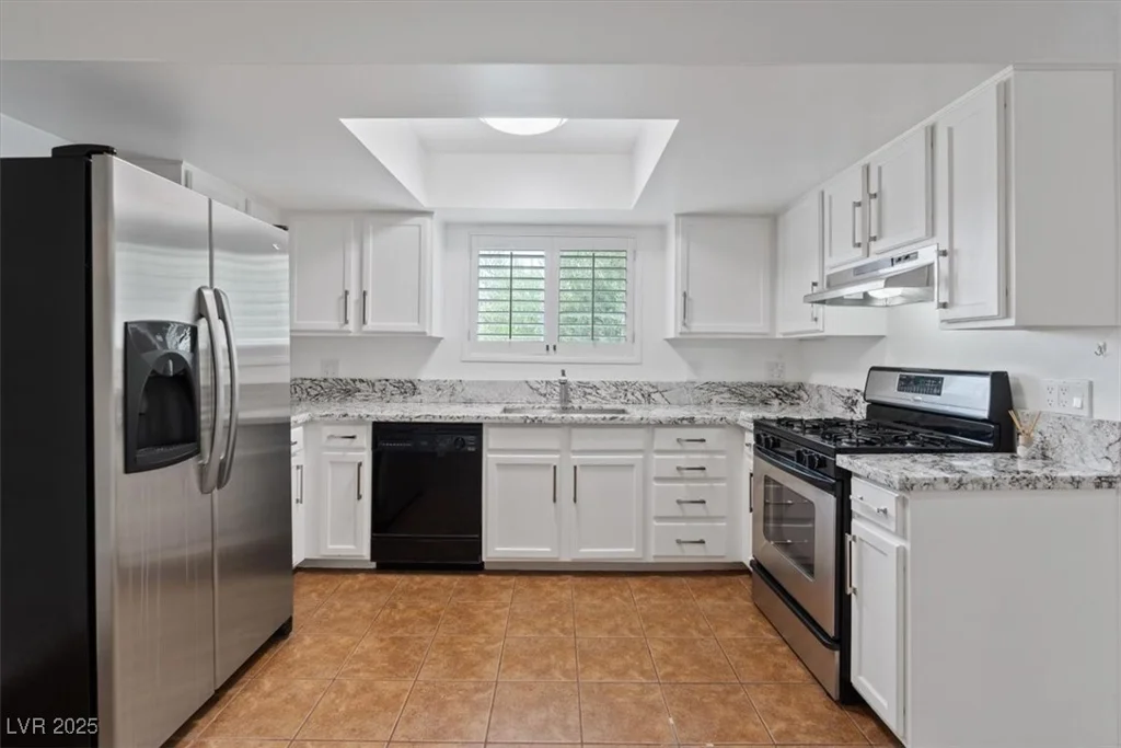 6733 Charleston, Las Vegas, NV 89146