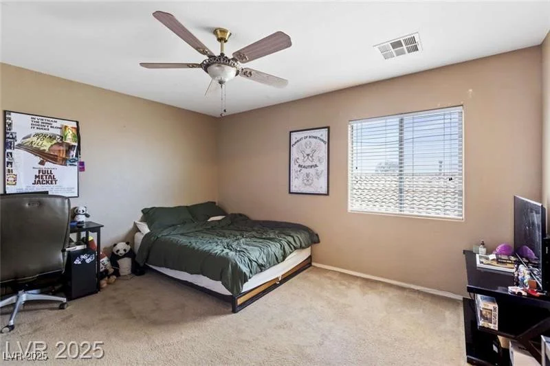 916 Bob Barney, North Las Vegas, NV 89086