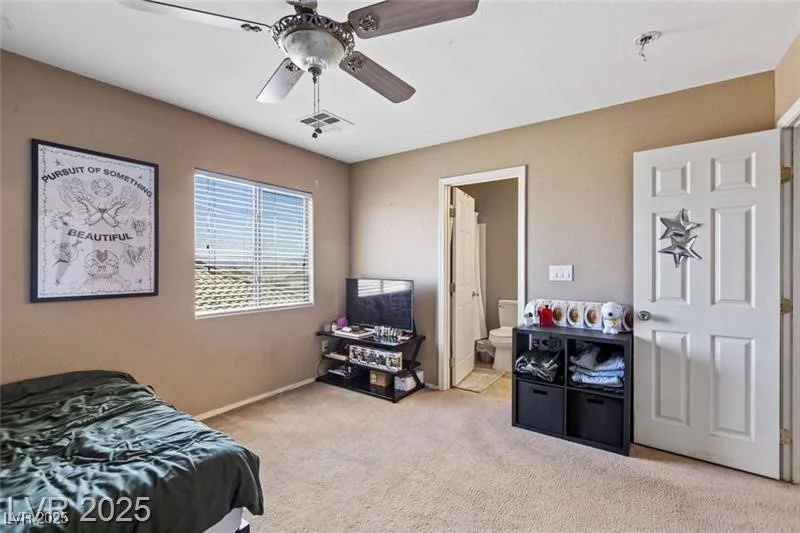 916 Bob Barney, North Las Vegas, NV 89086