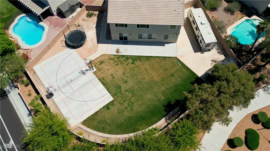 7360 Dolphine Crest, Las Vegas, NV 89129