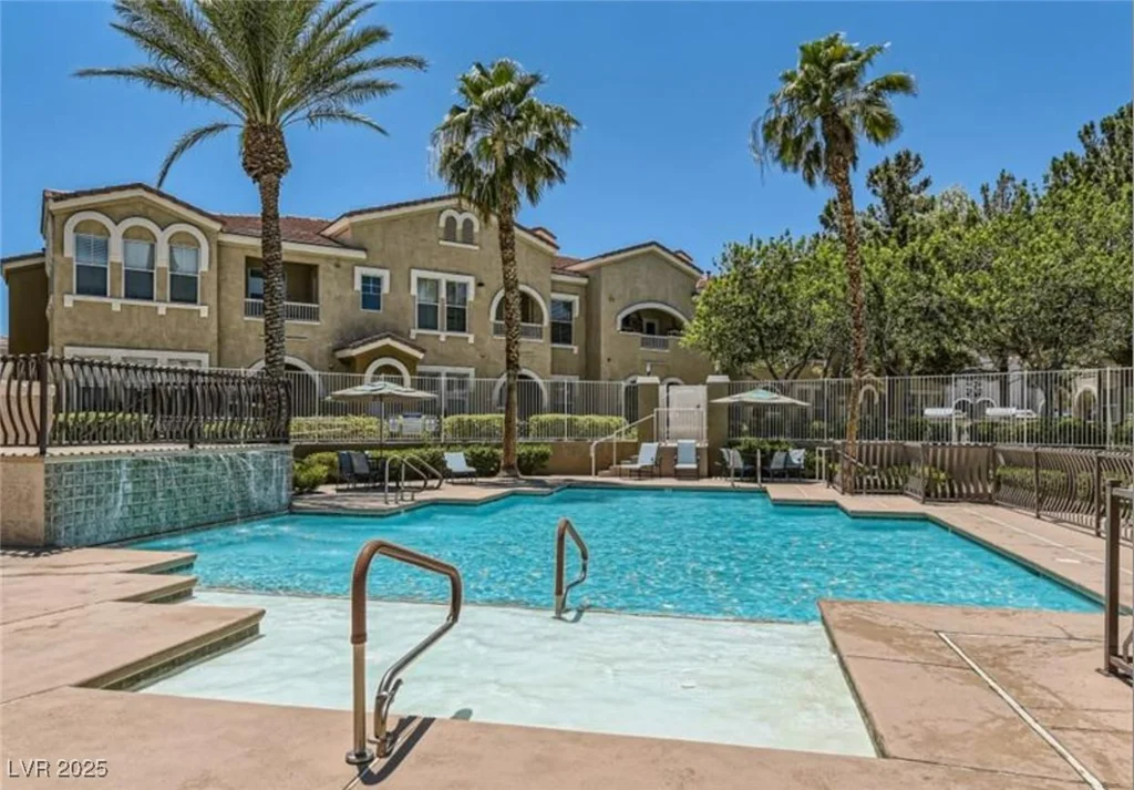 10001 Peace, Las Vegas, NV 89147