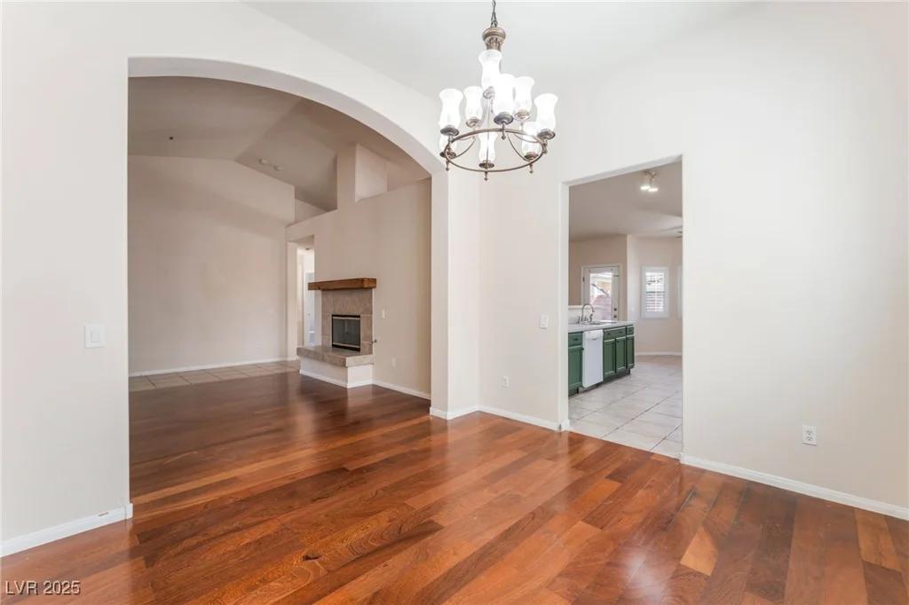 5844 Gushing Spring, Las Vegas, NV 89131
