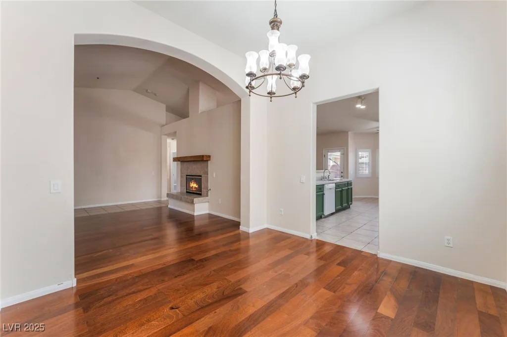 5844 Gushing Spring, Las Vegas, NV 89131