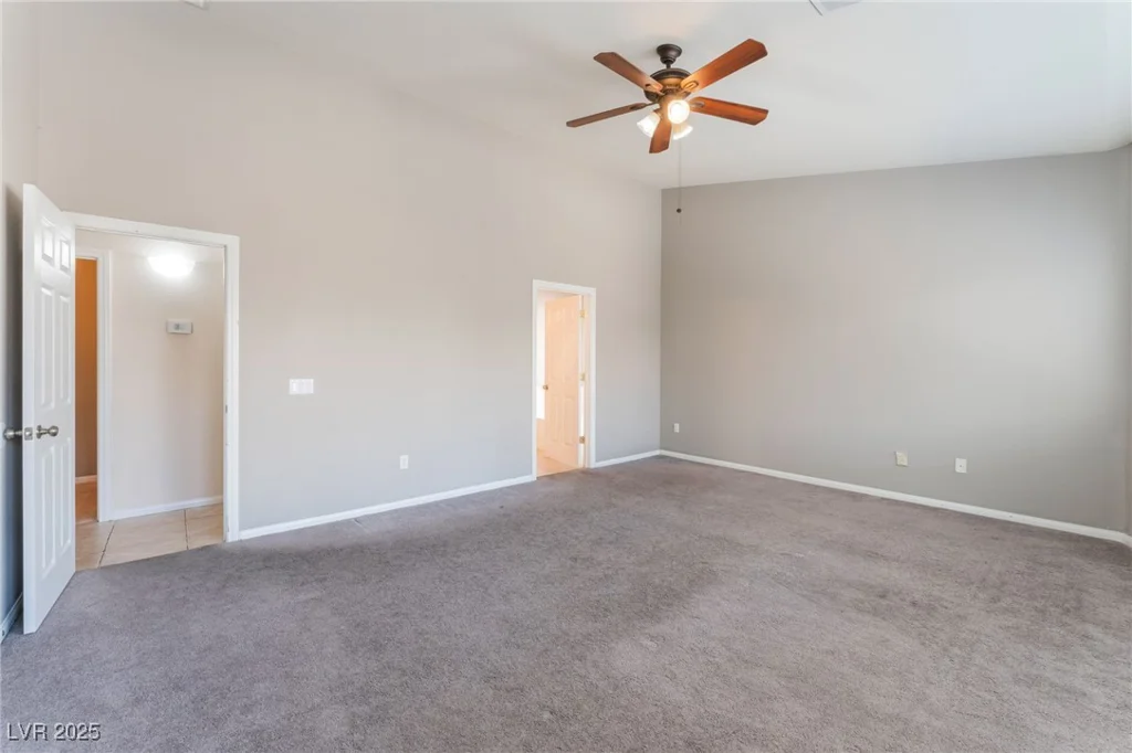 5844 Gushing Spring, Las Vegas, NV 89131