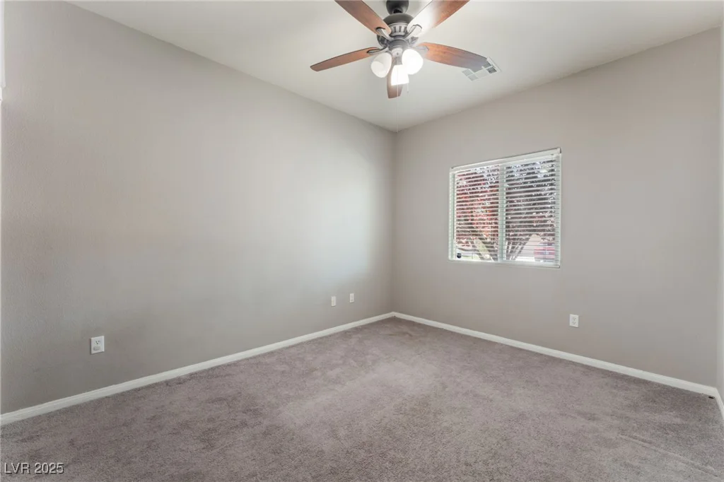 5844 Gushing Spring, Las Vegas, NV 89131