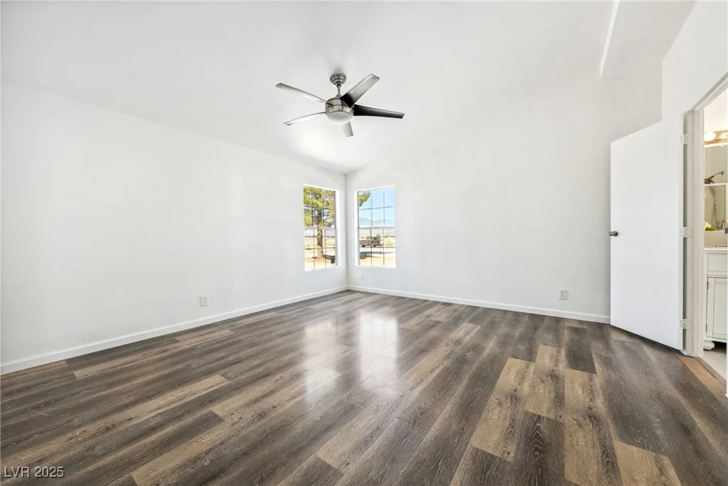2471 Manitoba, Pahrump, NV 89048
