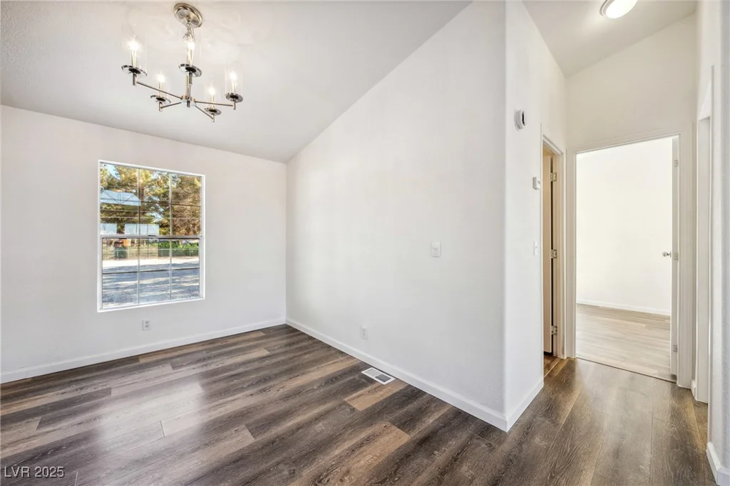 2471 Manitoba, Pahrump, NV 89048