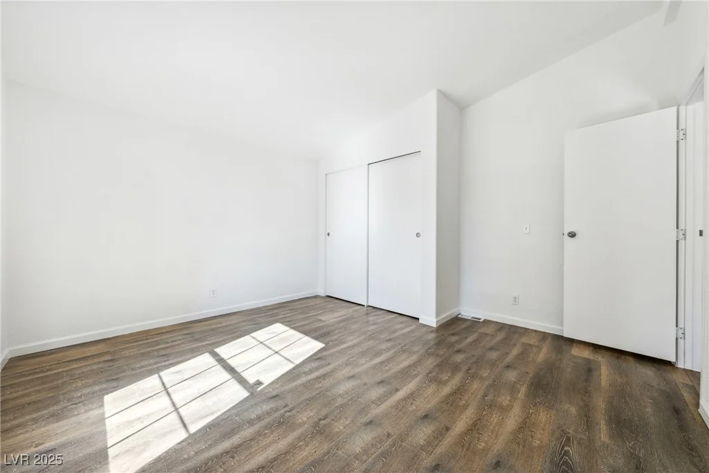 2471 Manitoba, Pahrump, NV 89048