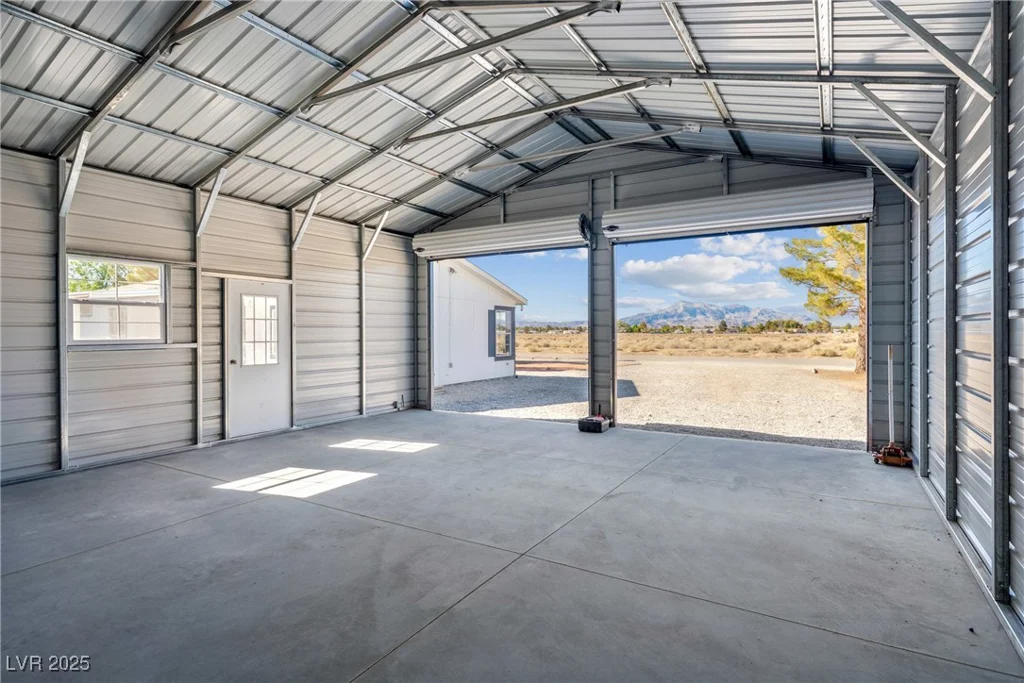 2471 Manitoba, Pahrump, NV 89048