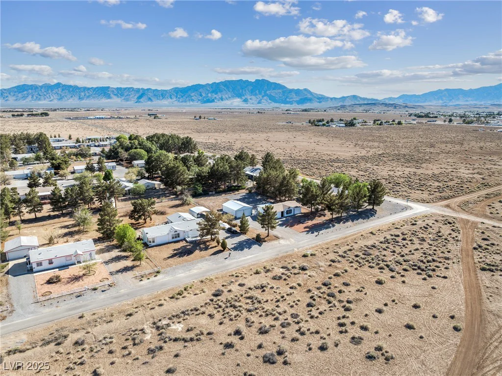 2471 Manitoba, Pahrump, NV 89048