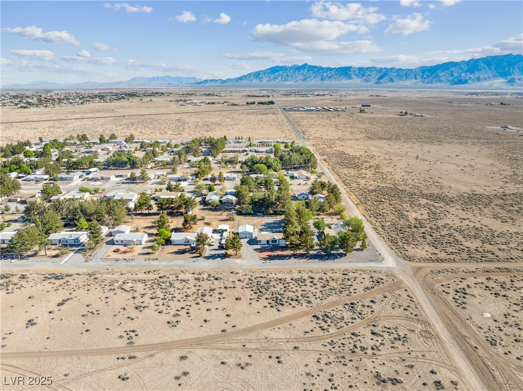 2471 Manitoba, Pahrump, NV 89048