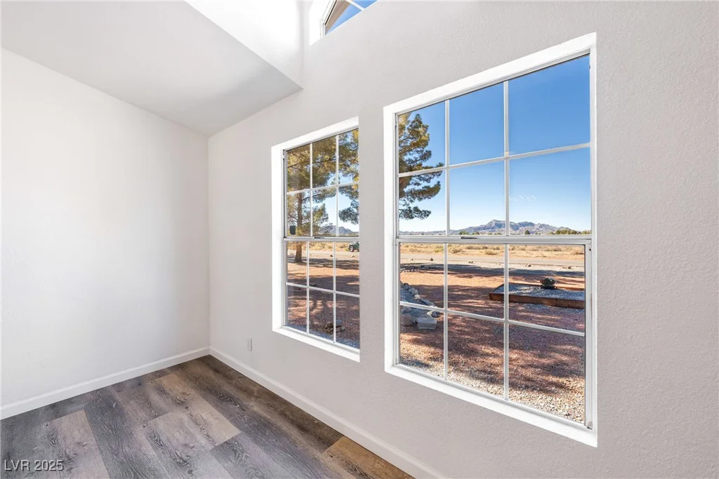 2471 Manitoba, Pahrump, NV 89048