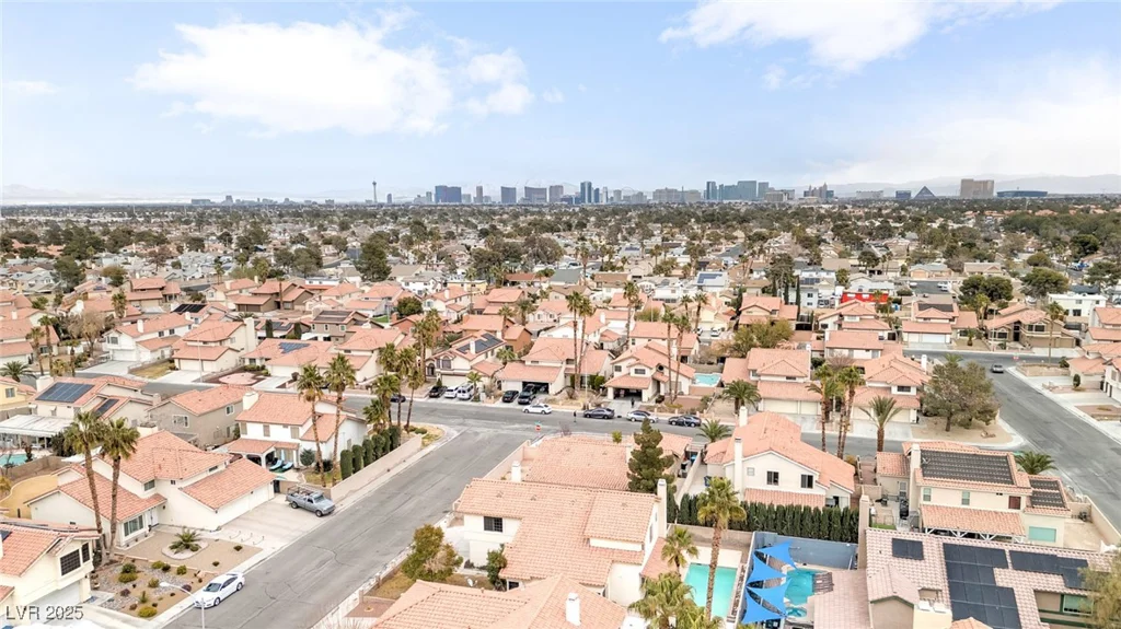 7445 Shangri La, Las Vegas, NV 89147