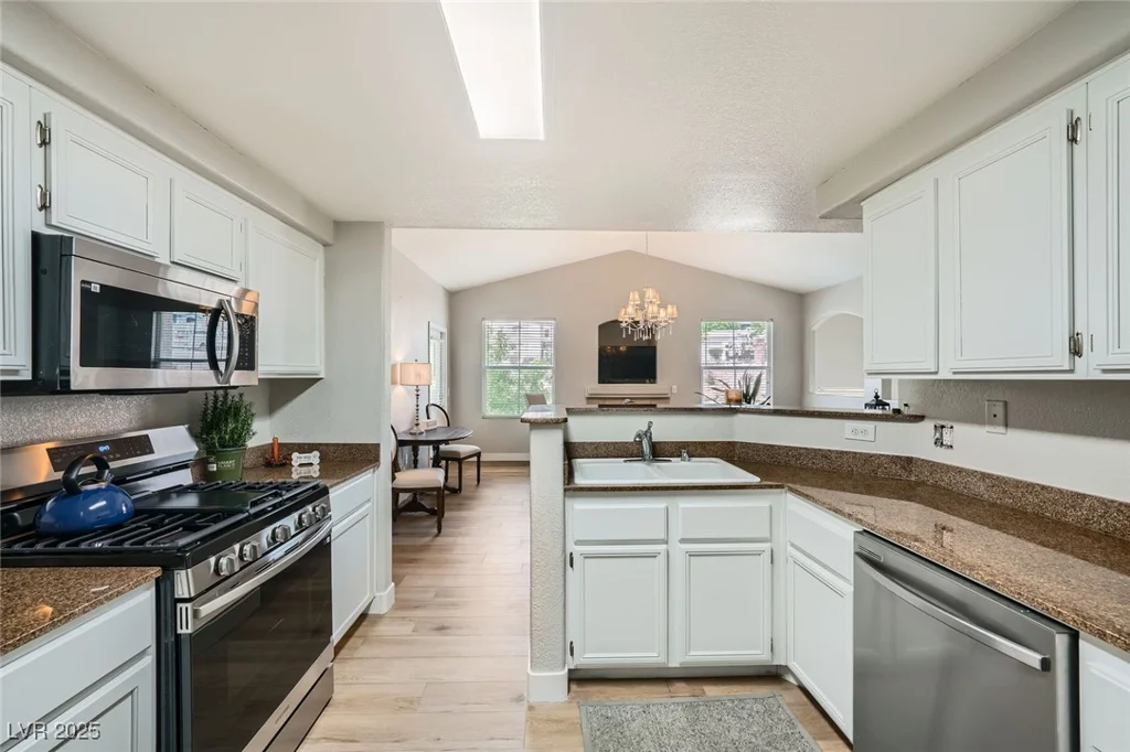 10550 Alexander, Las Vegas, NV 89129
