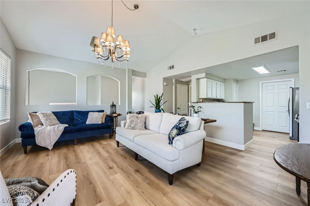 10550 Alexander, Las Vegas, NV 89129