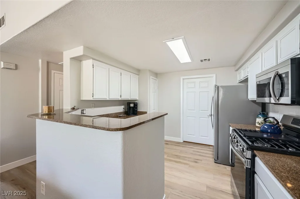 10550 Alexander, Las Vegas, NV 89129