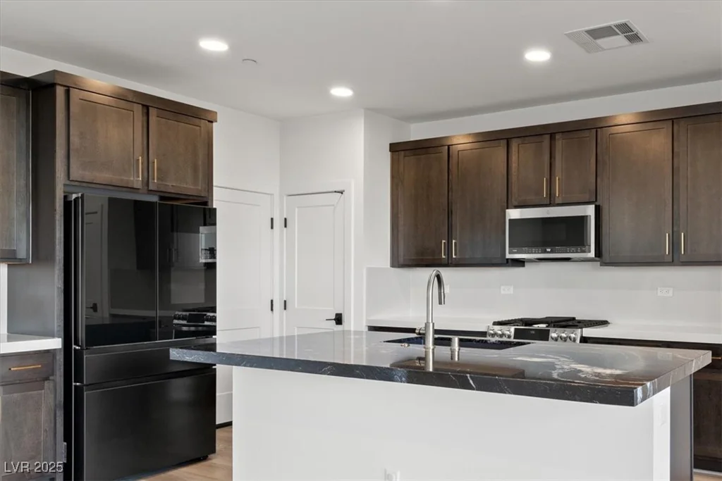 828 Parker Mesa, Las Vegas, NV 89138