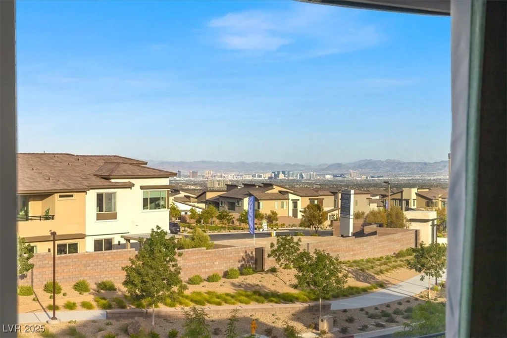 828 Parker Mesa, Las Vegas, NV 89138