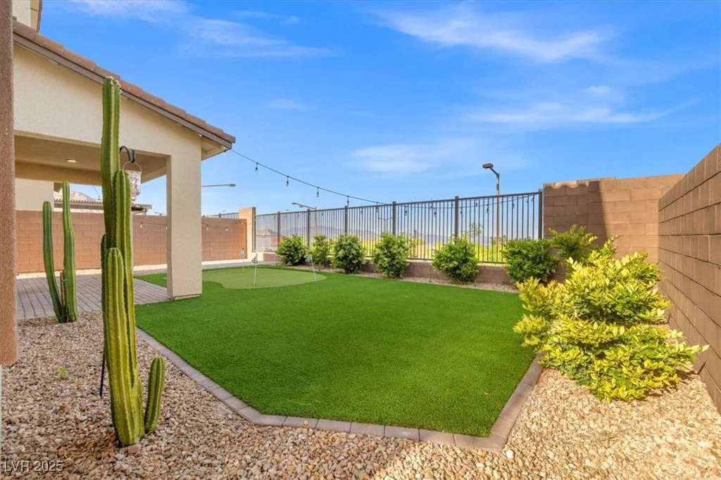 828 Parker Mesa, Las Vegas, NV 89138