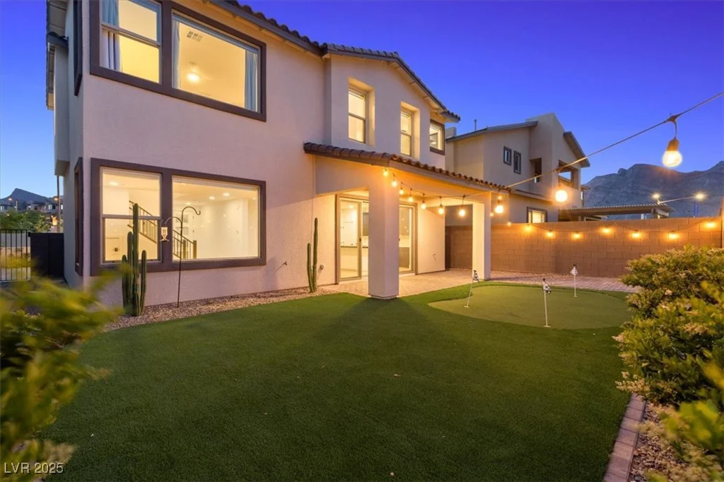 828 Parker Mesa, Las Vegas, NV 89138