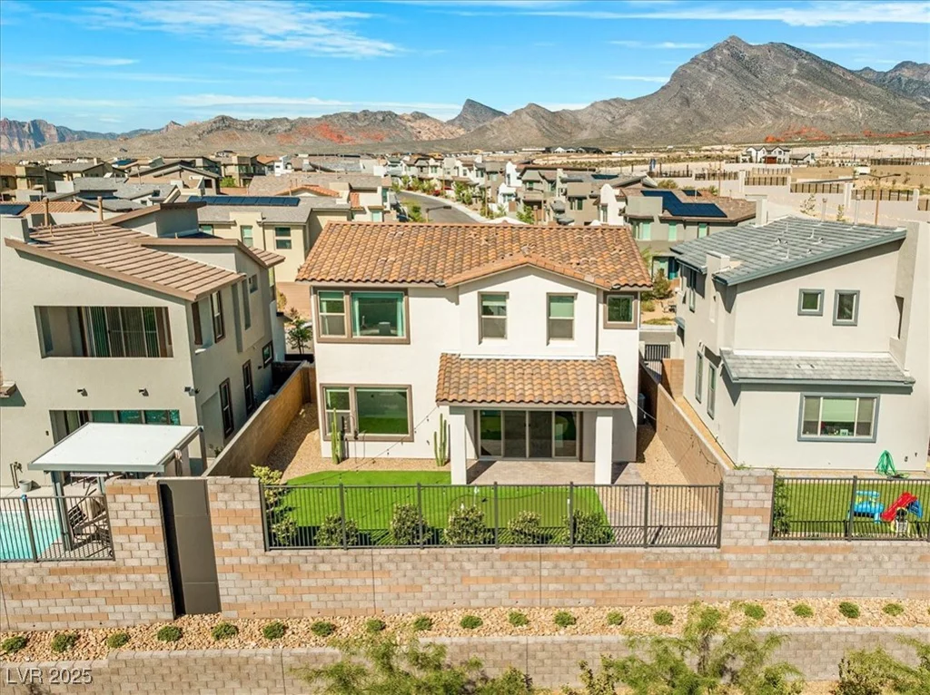 828 Parker Mesa, Las Vegas, NV 89138