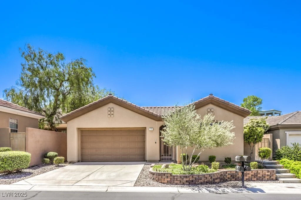 35 Glade Water, Henderson, NV 89052
