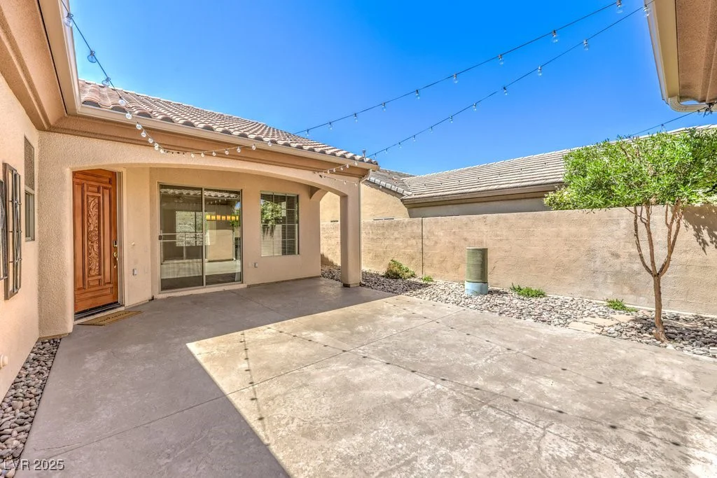 35 Glade Water, Henderson, NV 89052