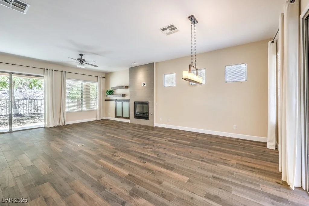 35 Glade Water, Henderson, NV 89052