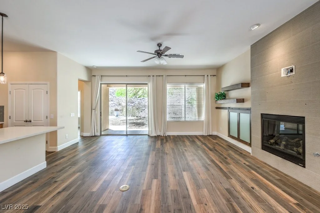 35 Glade Water, Henderson, NV 89052
