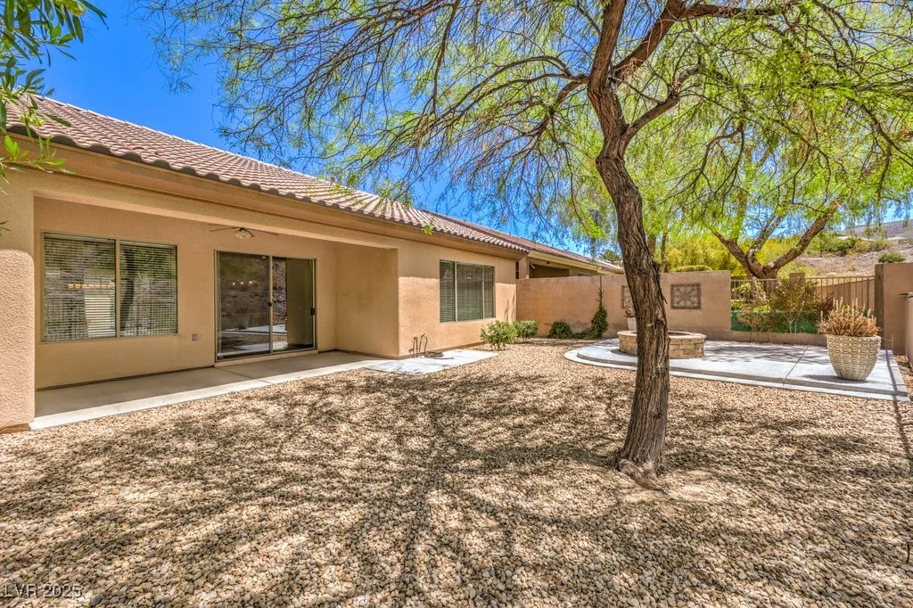 35 Glade Water, Henderson, NV 89052