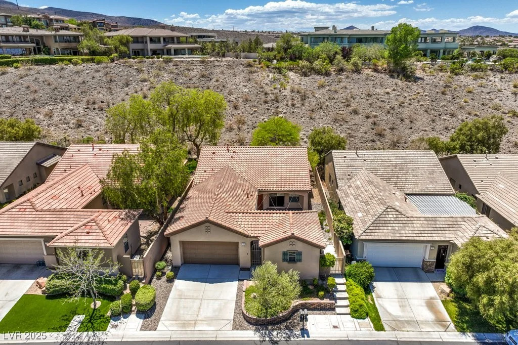 35 Glade Water, Henderson, NV 89052