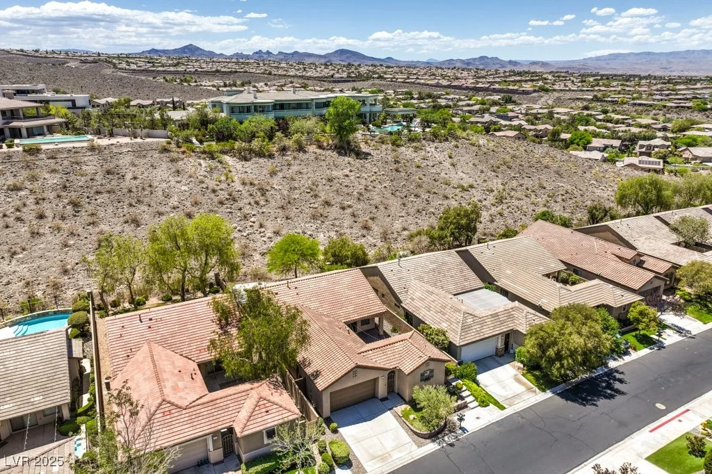 35 Glade Water, Henderson, NV 89052