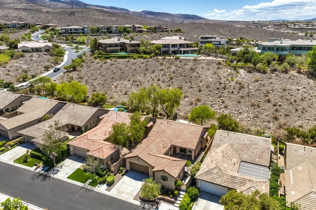 35 Glade Water, Henderson, NV 89052