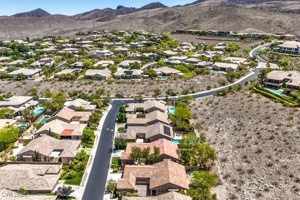 35 Glade Water, Henderson, NV 89052