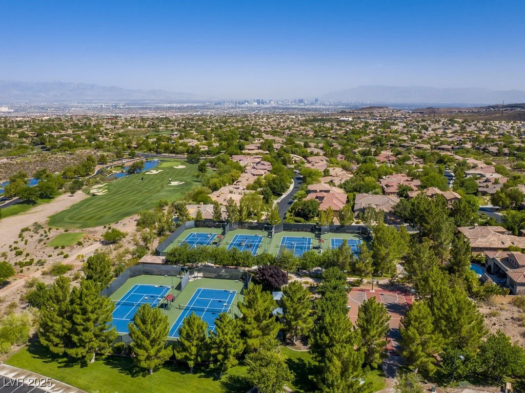 35 Glade Water, Henderson, NV 89052