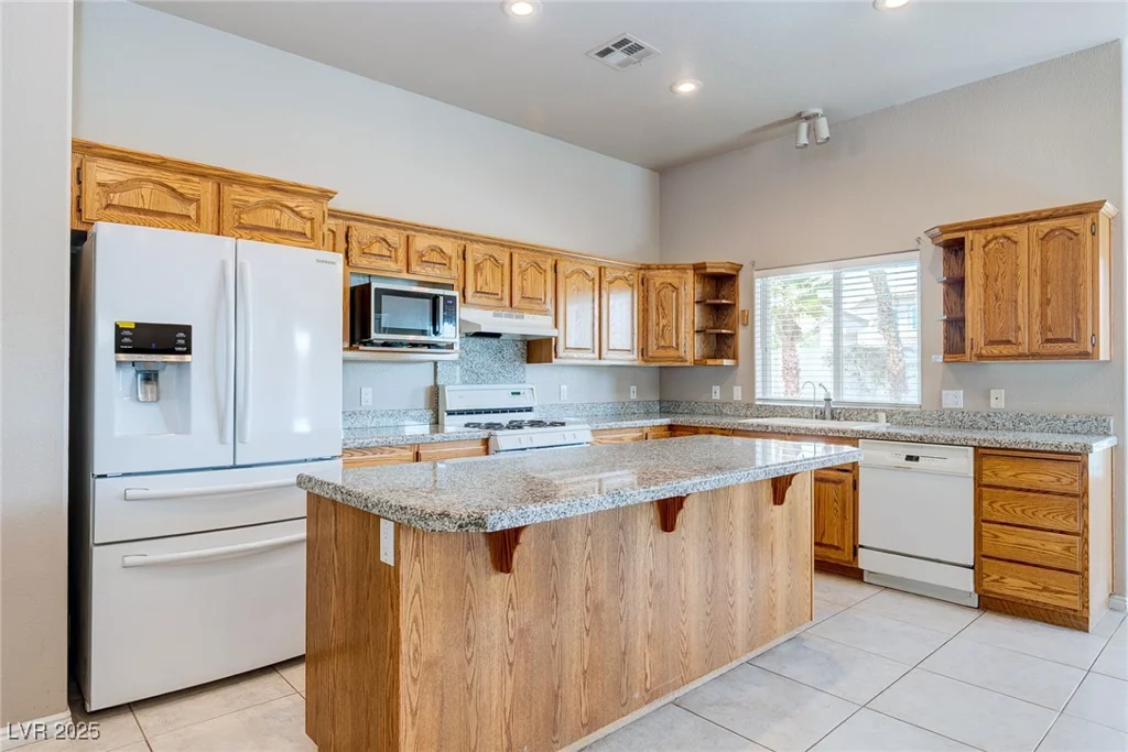 3684 Mooncrest, Las Vegas, NV 89129